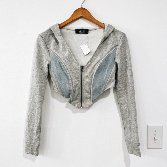 AKIRA Tops - AKIRA CHICAGO cropped gray & blue v-neck hooded zip up sweatshirt NWT size small